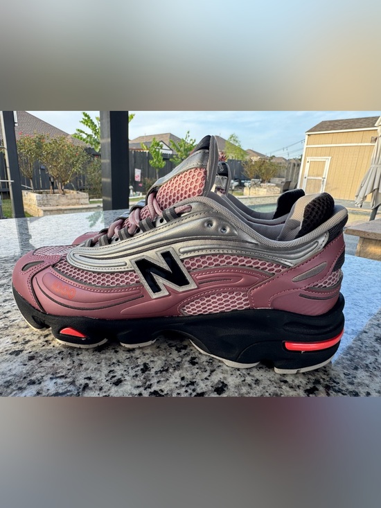 New Balance Shoes - New Balance Pink and Silver Casual Running Shoes size 11 women’s